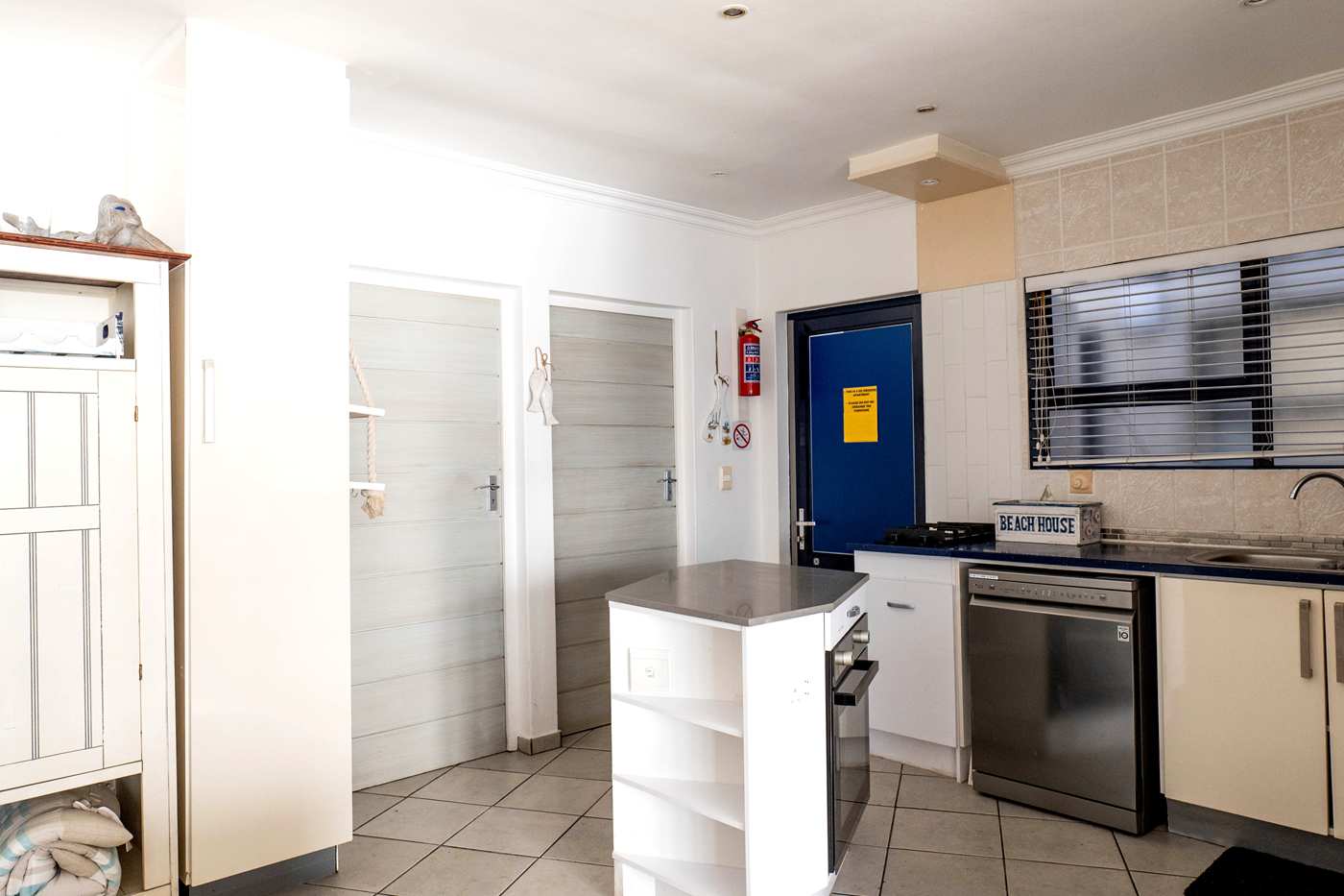 Apartment 4