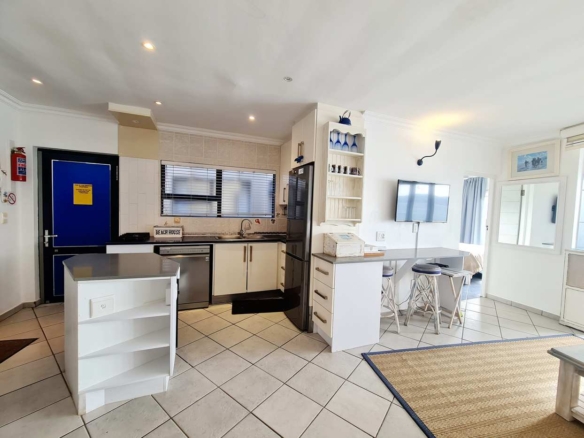 Apartment 4
