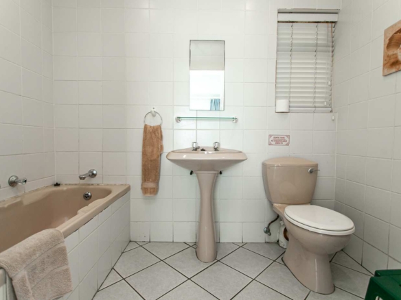 Apartment 6