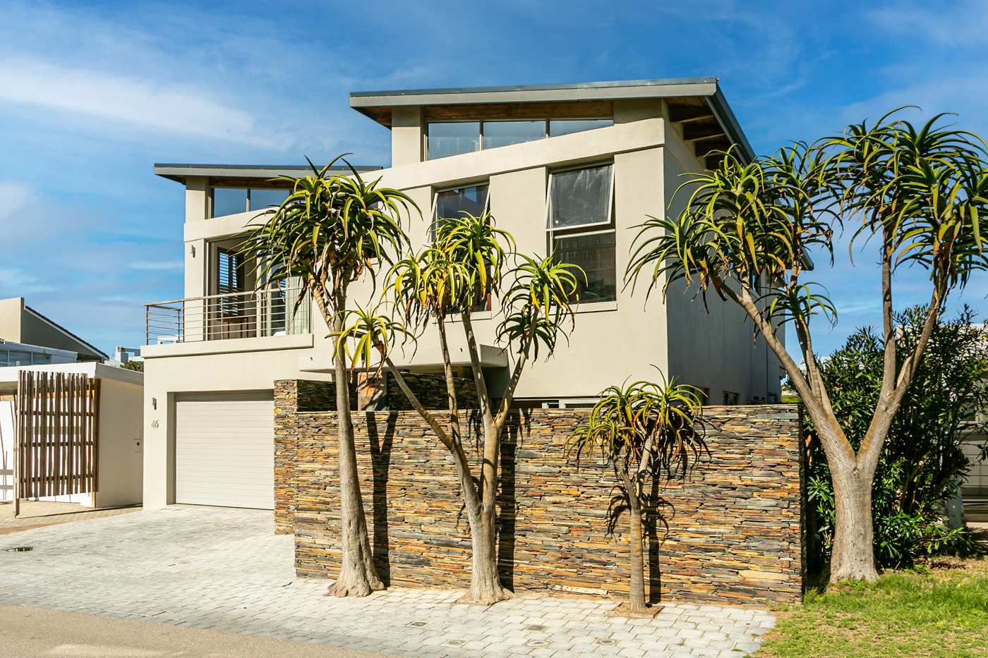 buffelsbaai-eiendomme-for-sale-grysbok_1 Luxury Coastal Residence for Sale